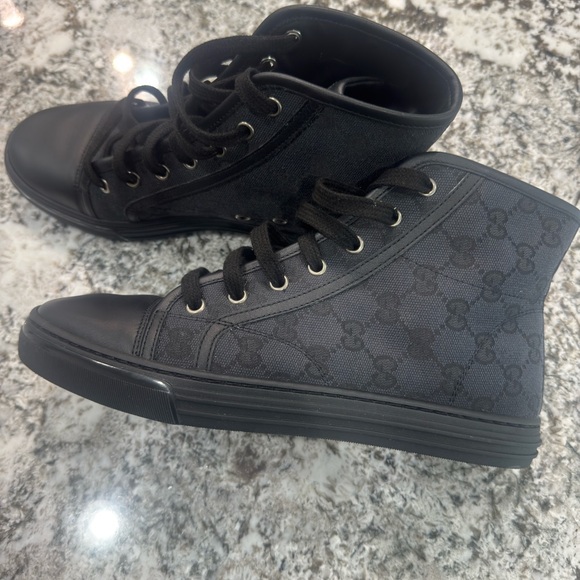 Gucci Black High-Top Sneakers - Picture 1 of 4